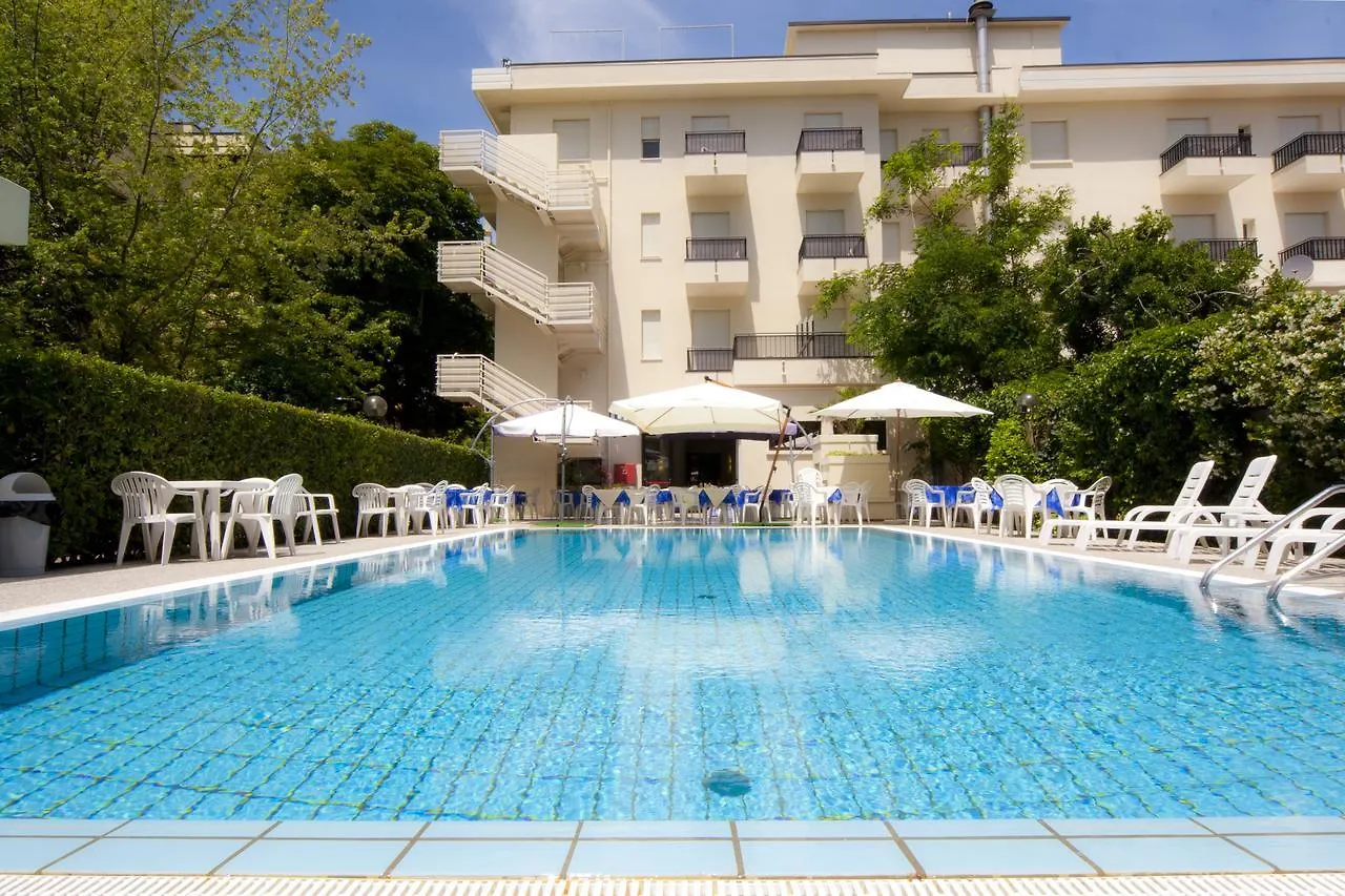 Hotel Reggiana Riccione 3*,